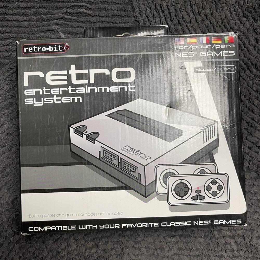 Retro-Bit Retro Entertainment System NES Console Silver/Black‎ w/ 2 Controllers